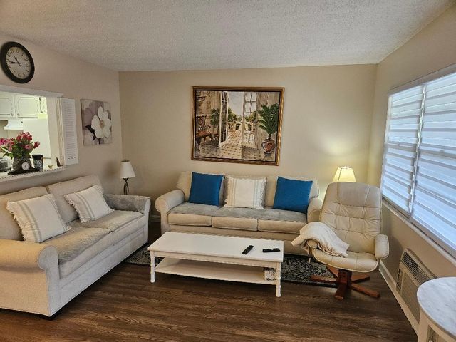 82 Tilford D 82, Deerfield Beach, FL 33442