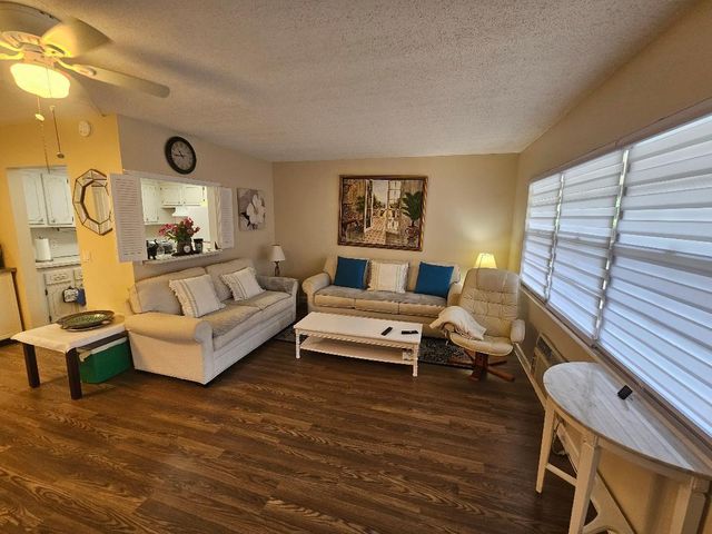 82 Tilford D 82, Deerfield Beach, FL 33442