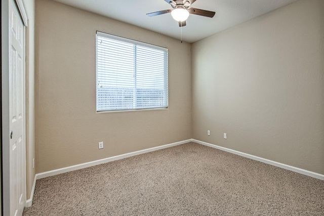 3199 N Schneider Avenue, Fresno, CA 93737