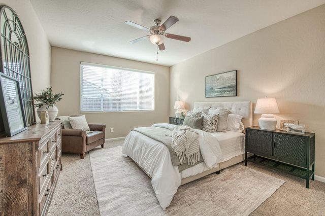 3199 N Schneider Avenue, Fresno, CA 93737