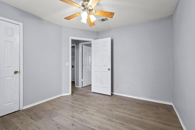 206 County Road 34980, Powderly, TX 75473