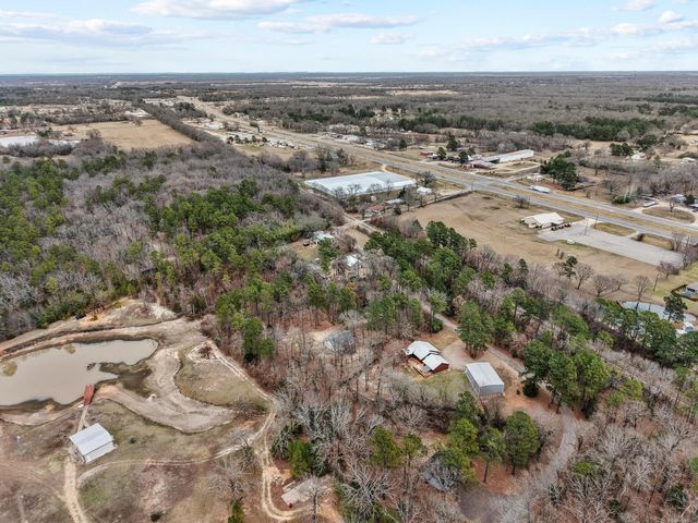 206 County Road 34980, Powderly, TX 75473