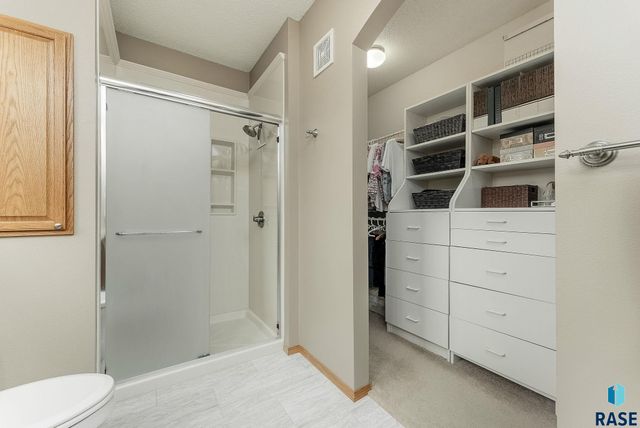 6106 S Avalon Ave Unit 207, Sioux Falls, SD 57108