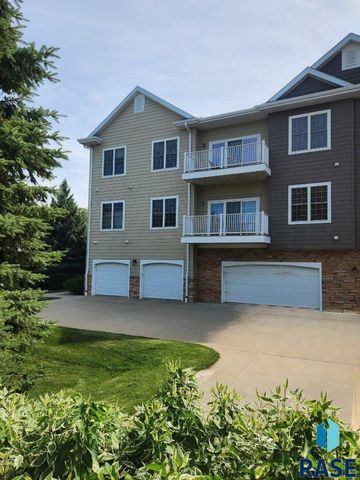 6106 S Avalon Ave Unit 207, Sioux Falls, SD 57108