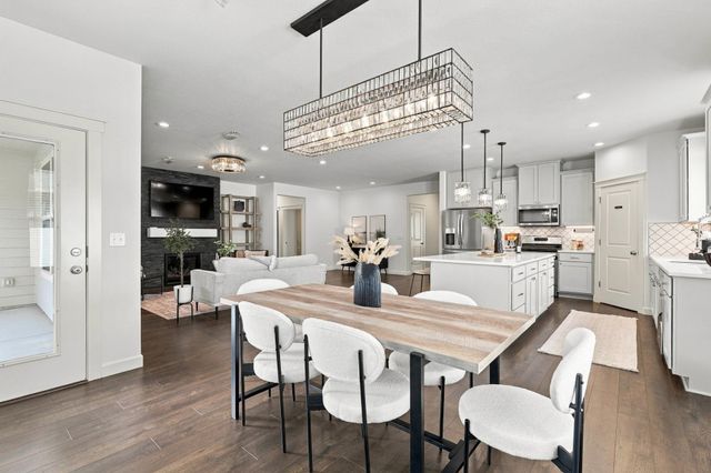 7103 S DORCHUCK Rd, Cheney, WA 99004