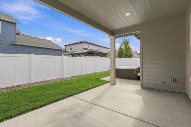 7103 S DORCHUCK Rd, Cheney, WA 99004