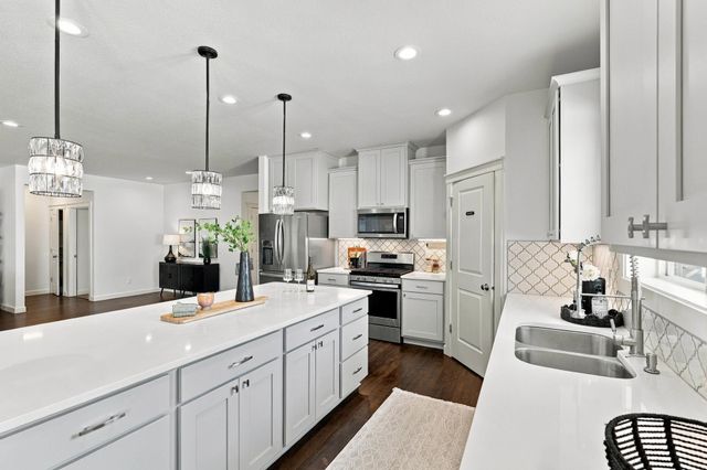 7103 S DORCHUCK Rd, Cheney, WA 99004