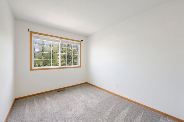 11240 Providence Lane, Eden Prairie, MN 55344