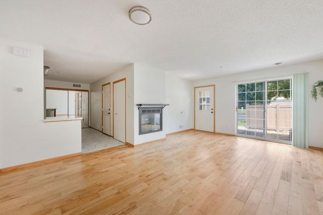 11240 Providence Lane, Eden Prairie, MN 55344