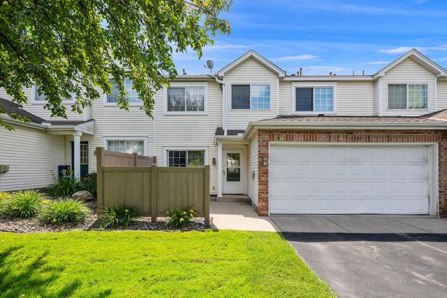 11240 Providence Lane, Eden Prairie, MN 55344