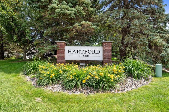 11240 Providence Lane, Eden Prairie, MN 55344