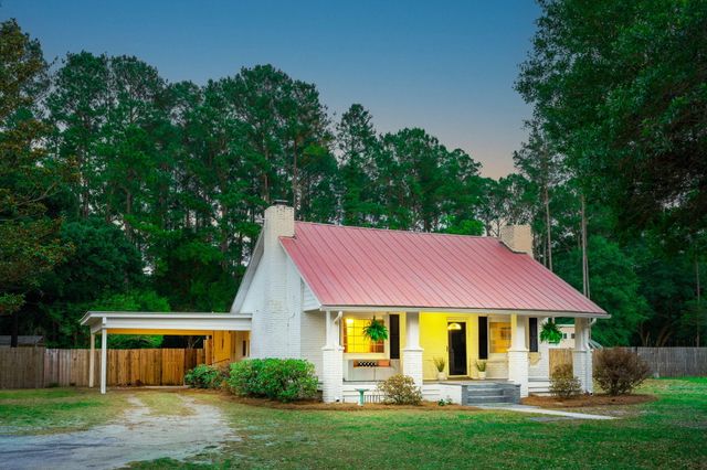 4421 Highway 162, Hollywood, SC 29449