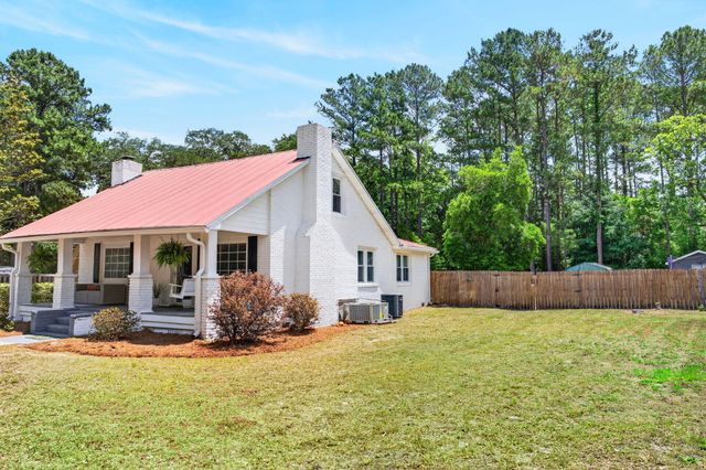 4421 Highway 162, Hollywood, SC 29449
