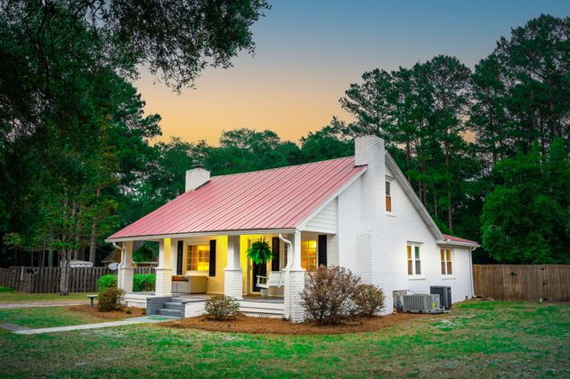 4421 Highway 162, Hollywood, SC 29449