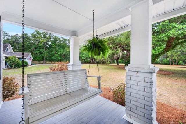 4421 Highway 162, Hollywood, SC 29449