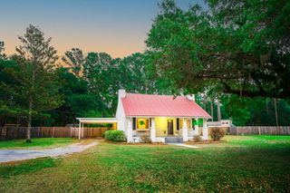 4421 Highway 162, Hollywood, SC 29449