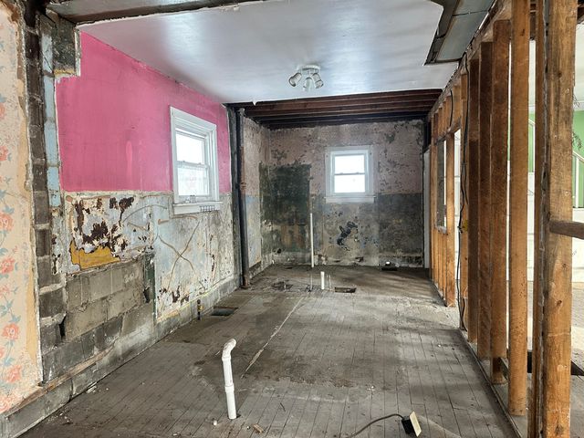 314 Russell Street, Allegan, MI 49010