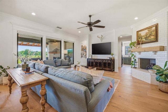 1349 Crown Valley Drive, Weatherford, TX 76087