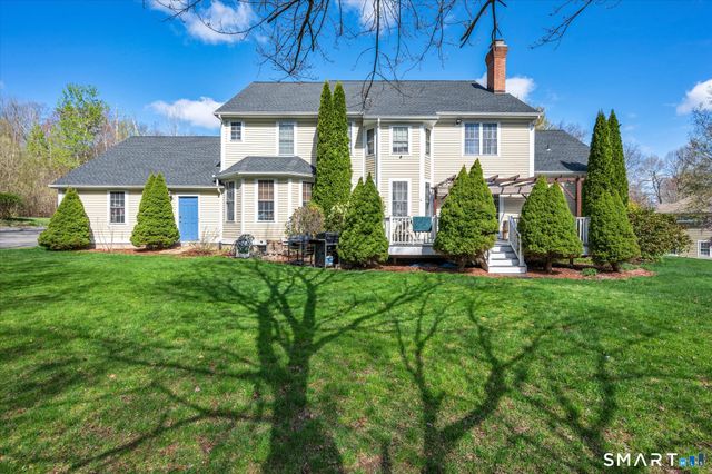 64 Charolais Way, Burlington, CT 06013