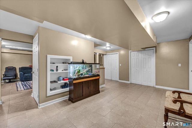 64 Charolais Way, Burlington, CT 06013