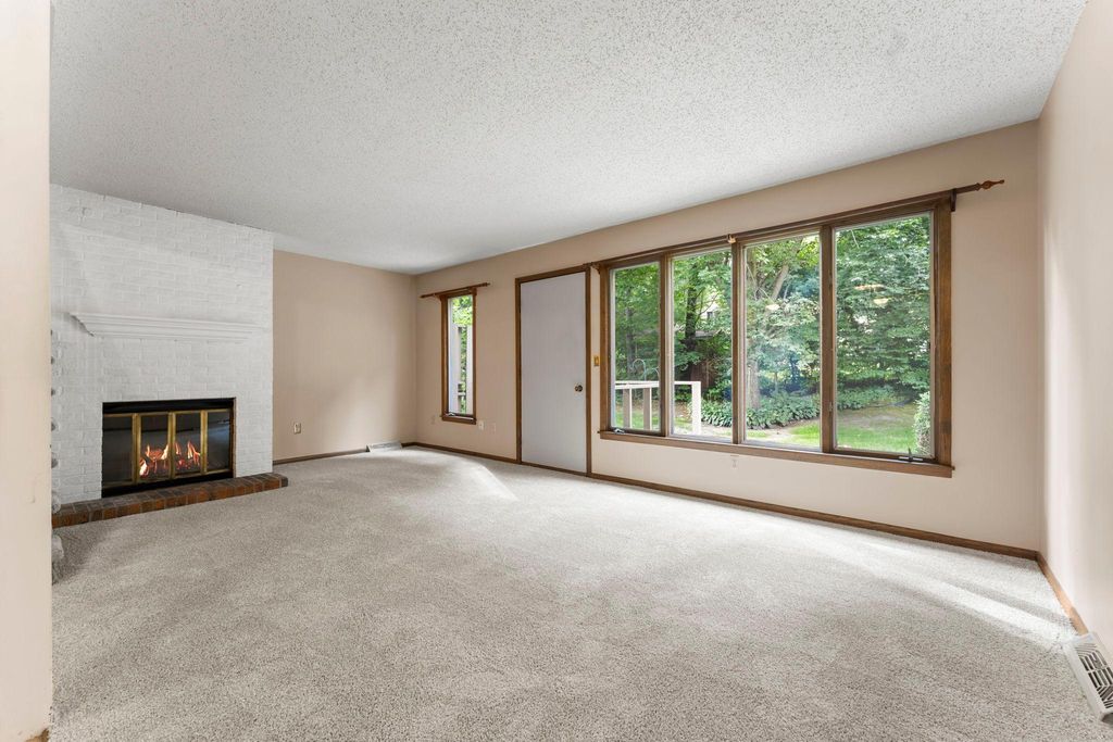 1232 Woodley Street E, Northfield, MN 55057 — photo 4
