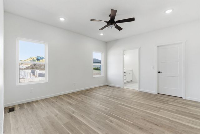 148 E Kelce Lane, Republic, MO 65738