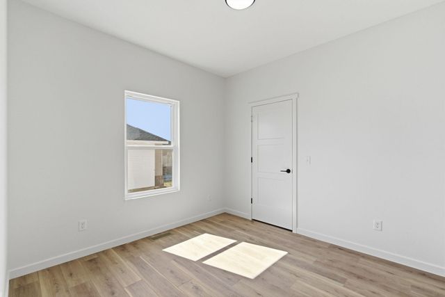 148 E Kelce Lane, Republic, MO 65738