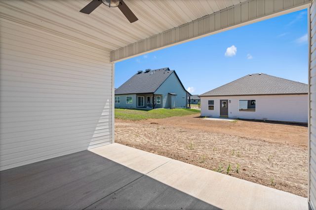 148 E Kelce Lane, Republic, MO 65738