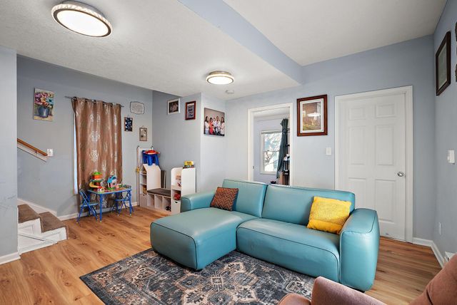 2511 N 4th Street, Minneapolis, MN 55411