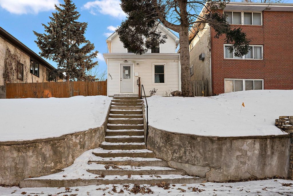 2511 N 4th Street, Minneapolis, MN 55411