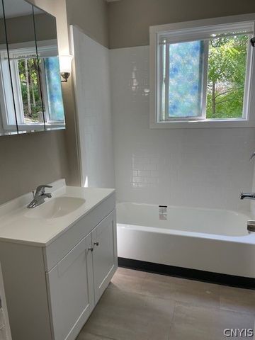 726 Euclid Avenue, Syracuse, NY 13210