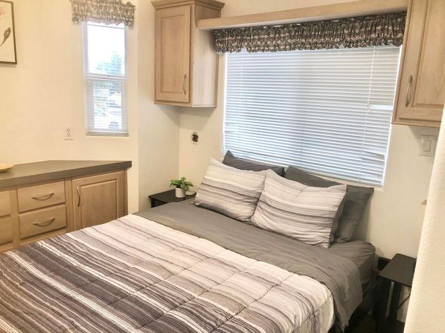 74711 Dillon Rd Spc 1023, Desert Hot Springs, CA 92241