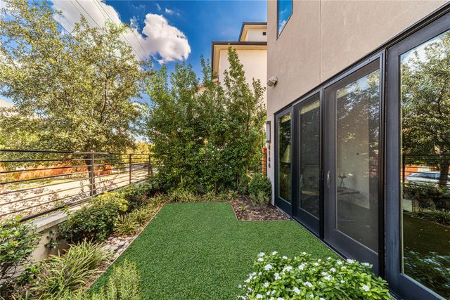 4144 Entrada Way, Dallas, TX 75219