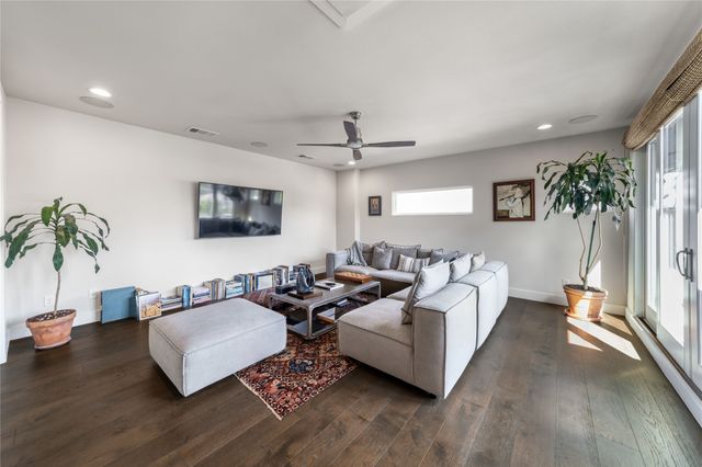 4144 Entrada Way, Dallas, TX 75219