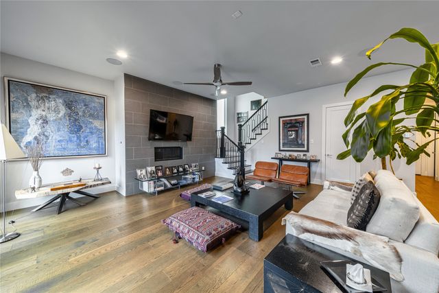 4144 Entrada Way, Dallas, TX 75219