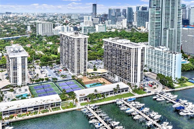 1901 Brickell Ave B711, Miami, FL 33129