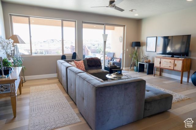 1226 N OVERLAND CIR, Washington, UT 84780