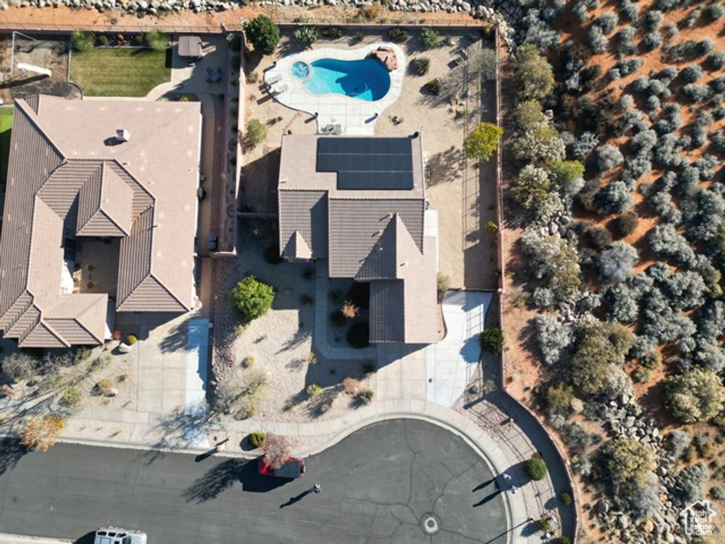 1226 N OVERLAND CIR, Washington, UT 84780