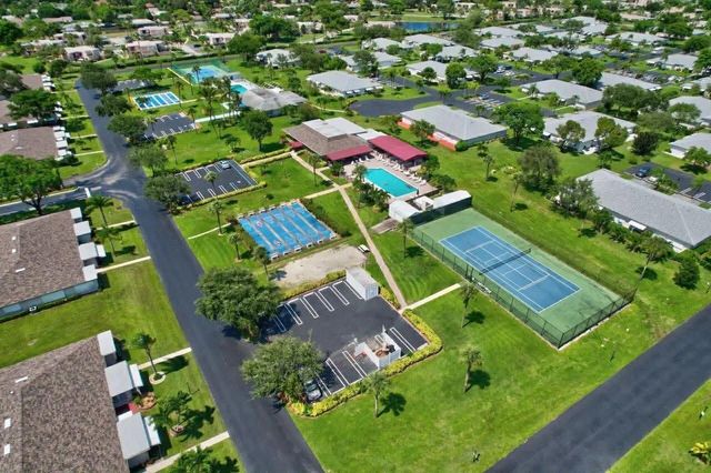 1232 Club Drive W D, Delray Beach, FL 33445