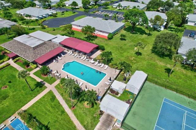 1232 Club Drive W D, Delray Beach, FL 33445