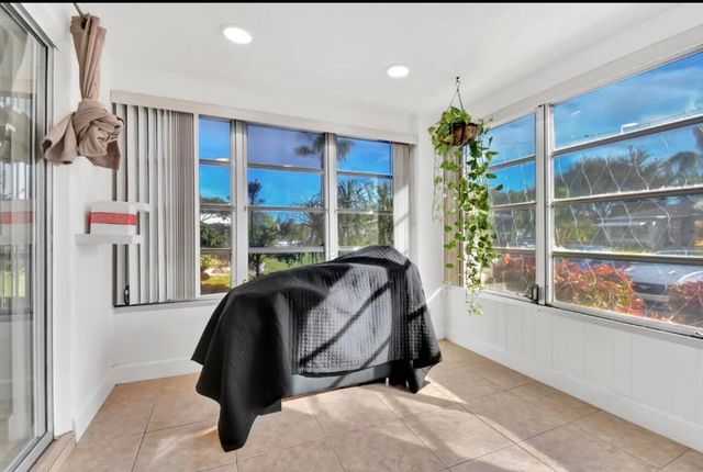 1232 Club Drive W D, Delray Beach, FL 33445