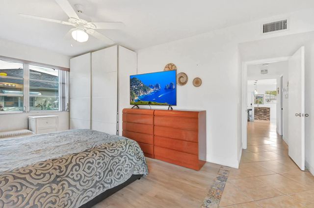 1232 Club Drive W D, Delray Beach, FL 33445