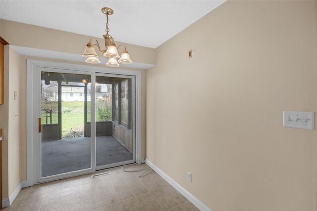 1310 G Avenue, Marion, IA 52302
