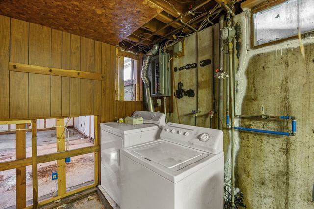 1310 G Avenue, Marion, IA 52302