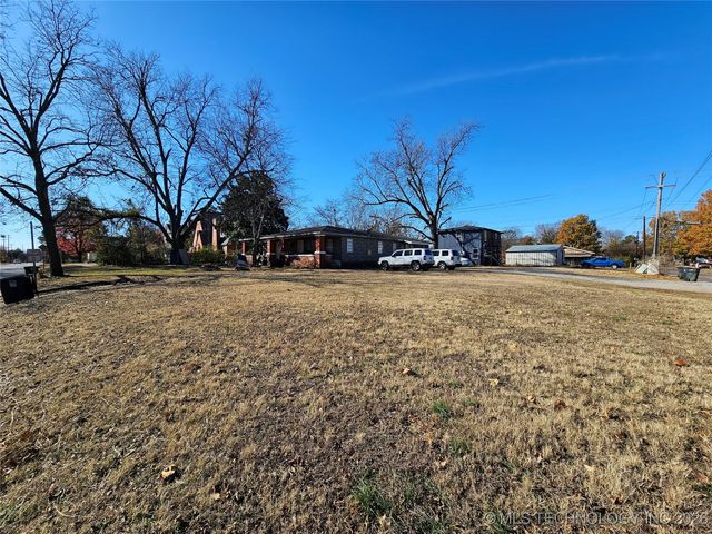 521 N 6th, Durant, OK 74701