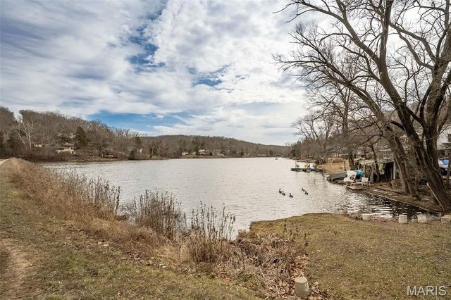 7320 Cedar Drive, Cedar Hill, MO 63016