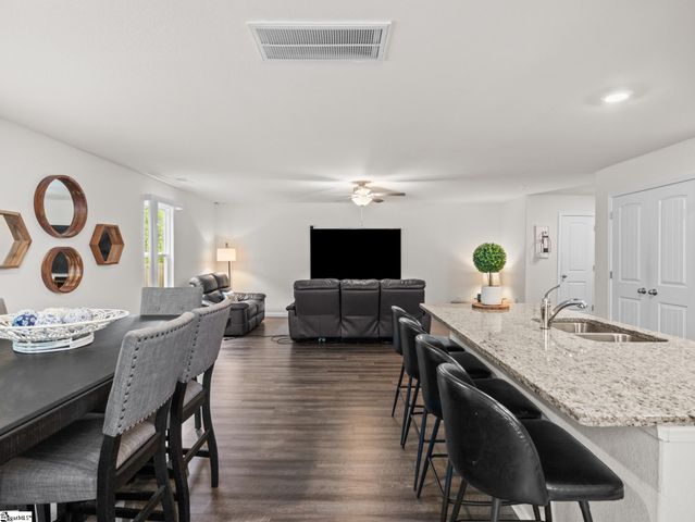 2232 Southlea Drive, Inman, SC 29349