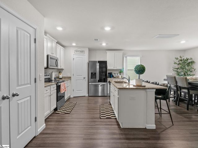 2232 Southlea Drive, Inman, SC 29349
