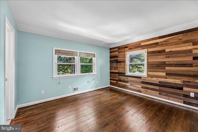 8109 BAINBRIDGE ROAD, Alexandria, VA 22308