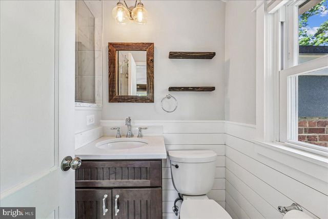 8109 BAINBRIDGE ROAD, Alexandria, VA 22308